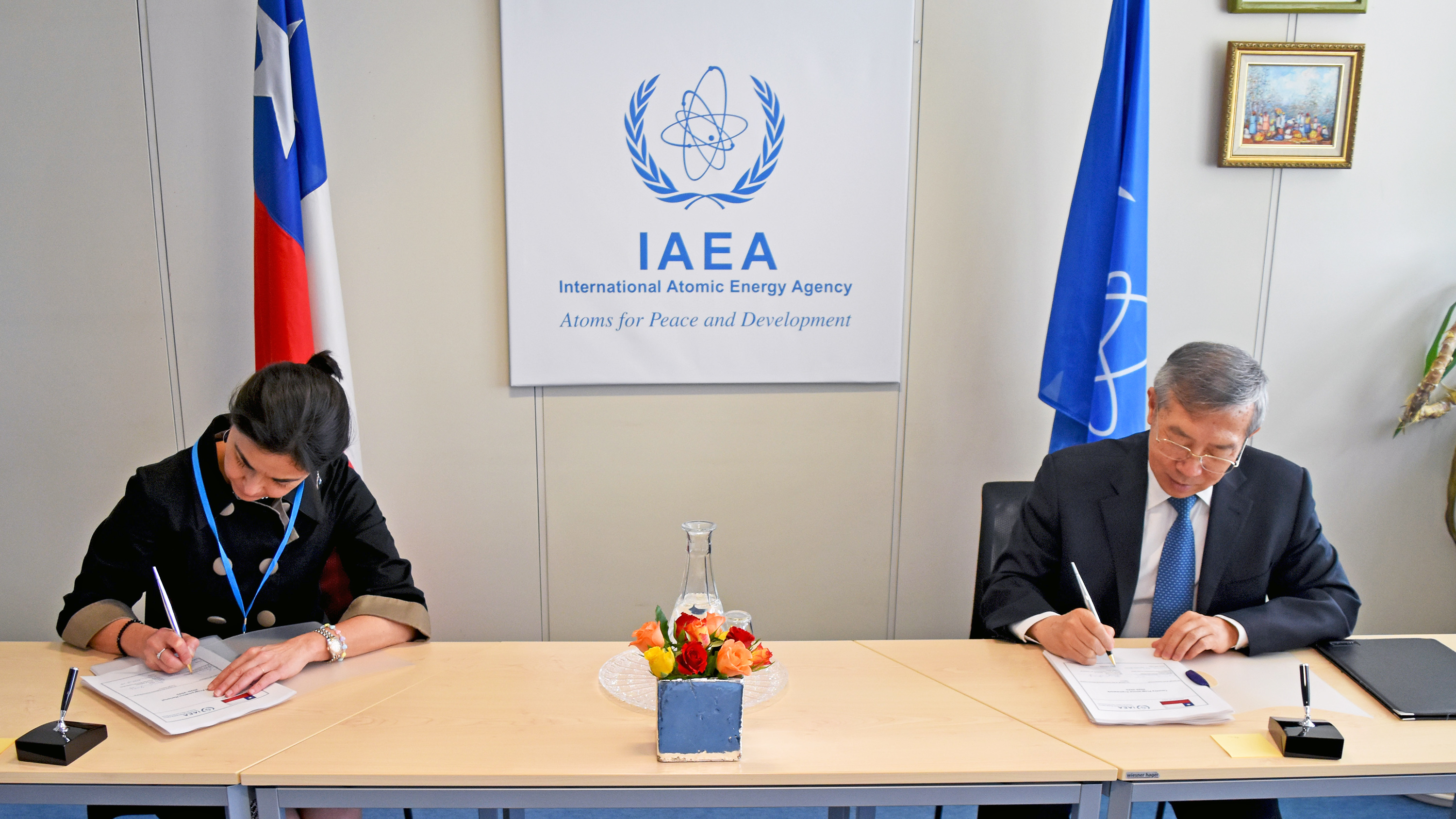 Chile Signs its Country Programme Framework (CPF) for 20202025 IAEA