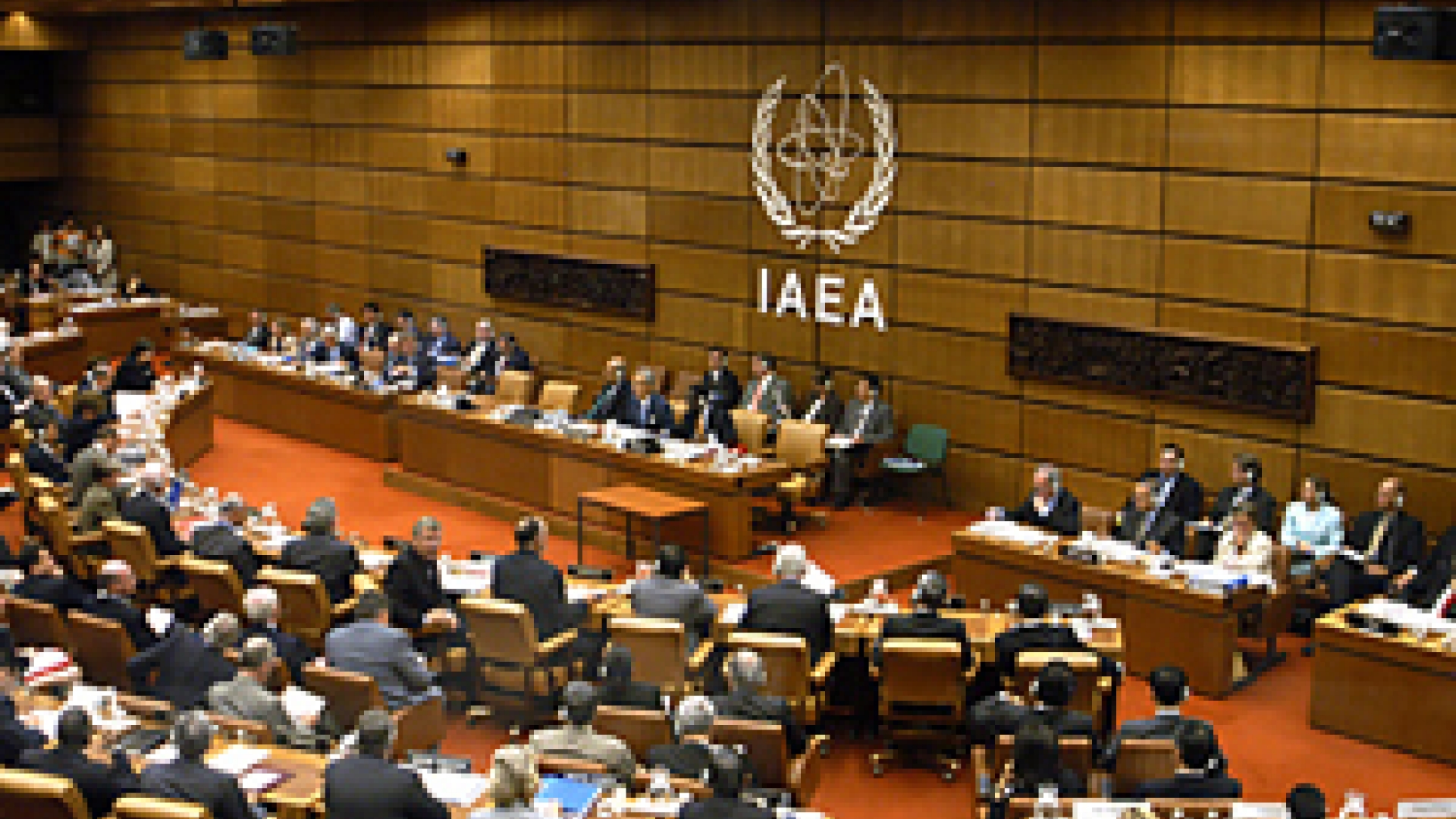 Report on Iran Nuclear Safeguards Sent to Agency´s Board and UN