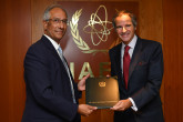 The new Resident Representative of Pakistan to the IAEA, HE Mr. Aftab Ahmad Khokher, presented his credentials to IAEA Director General Rafael Mariano Grossi at the Agency headquarters in Vienna, Austria, on 5 October 2020.


