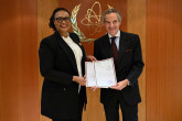HE Ms. Maimounata Quattara, Resident Representative of Burkina Faso to the IAEA, deposits a symbolic copy of the instrument of Article VI to IAEA Director General Rafael Mariano Grossi at the Agency’s headquarters in Vienna, Austria on 1 March 2024.

 