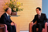 IAEA Director General Yukiya Amano meets Japanese Prime Minister Naoto Kan, Tokyo, 18 March 2011. (Photo: G. Tudor/IAEA)