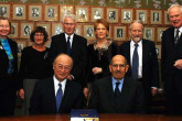 9 December 2005 | The Laureates with members of the Norwegian Nobel Committee and employees of the Nobel Institute.