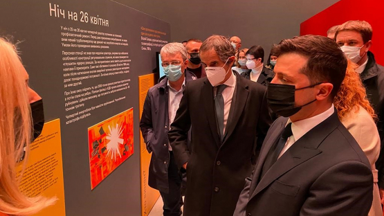 Ukraine President Volodymyr Zelenskyy (right) and IAEA Director General Rafael Mariano Grossi (centre) marked the 35th anniversary of the Chornobyl accident today at the opening ceremony of the Chornobyl. Journey exhibition in Kyiv